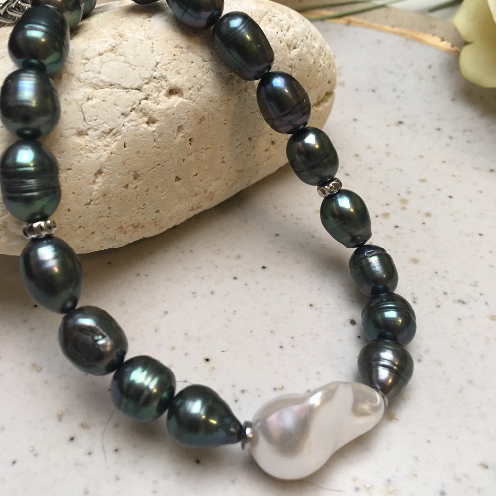 Gardgy Handmade necklace Pearl